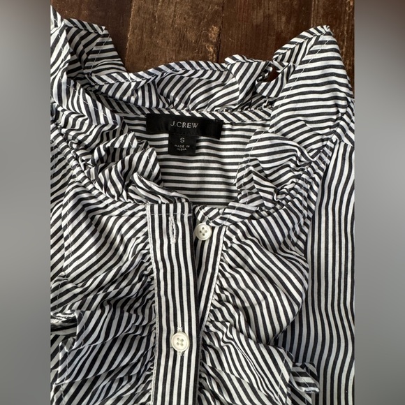 J.Crew Ruffle-front classic-fit boy shirt in stripe - Picture 4 of 7